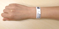 患者誤認防止用リストバンド