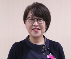 看護部長写真 看護部長写真